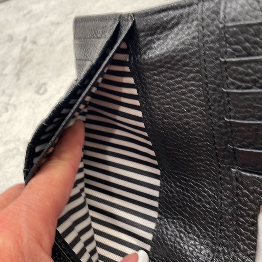 Kate Spade, Eva, Large Slim Bifold Wallet - Picture 6 of 14